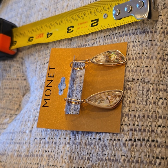 NAPIER/MONET FASHION JEWELRY GOLDTONE DANGLE & SILVERTONE HOOPS EARRINGS BUNDLE - Picture 9 of 11